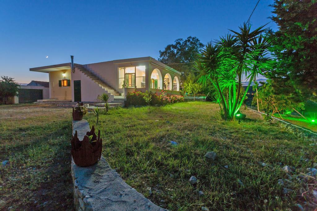 Leandros Private House Near Shipwreck Beach By "Elite" Maries  Bilik gambar